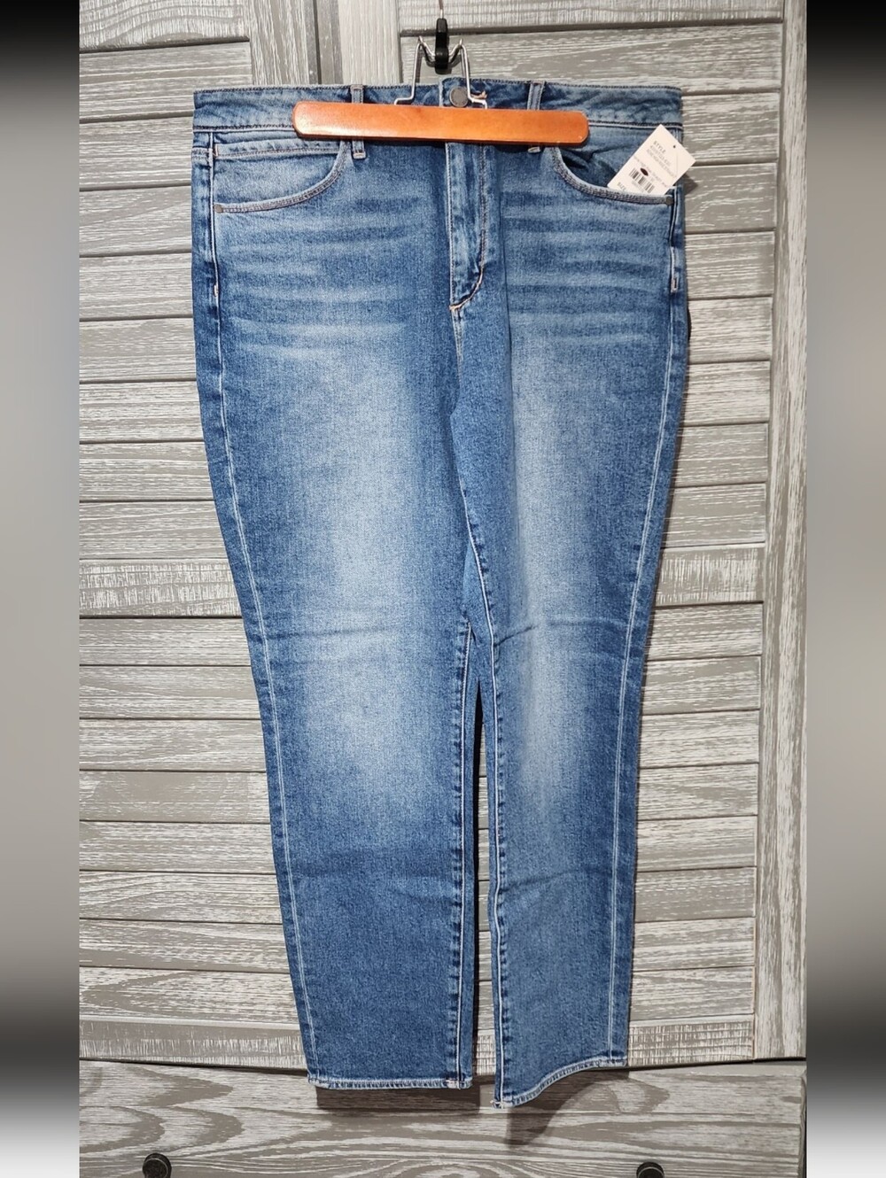 **NWT** Rene High Rise Straight Jean 32 - Picture 5 of 14